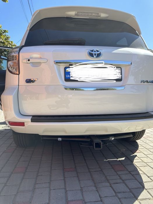 Toyota RAV4 EV 2012