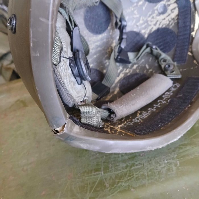 Hełm kompozytowy Maskpol rocznik 2015