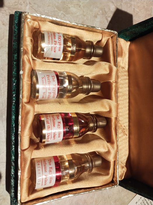 The Egyptian Perfume Pałace 4 sztuki