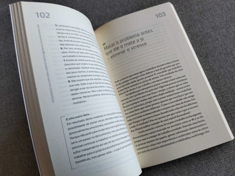 Livro "Estratégias eficazes para tempos difíceis" P. Forsyth e F. Kay