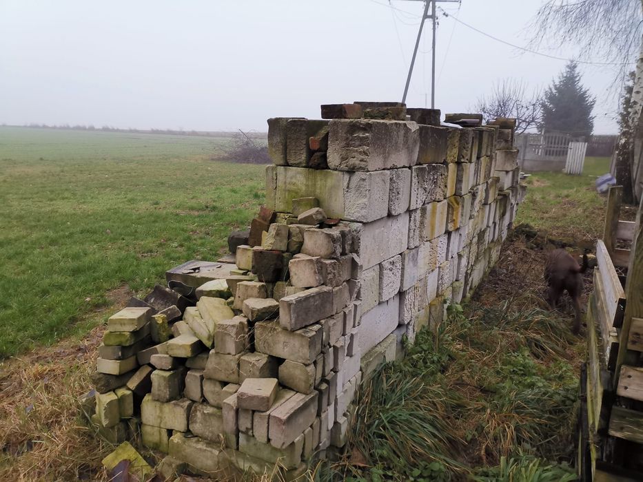 Oddam starą cegłę/pustaki