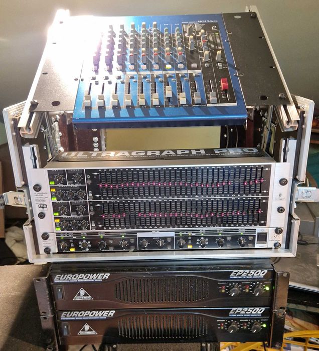 Końcówka mocy Behringer Europower EP2500 2x1200W