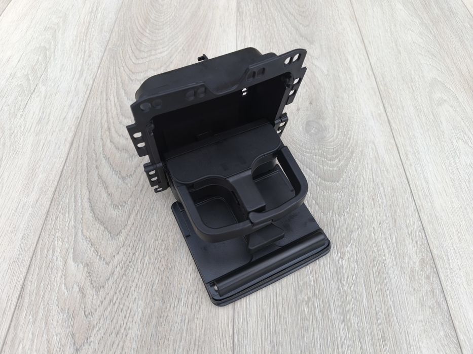 Подстаканник підстаканник Golf Гольф плюс + Шаран Тигуан Tiguan Sharan