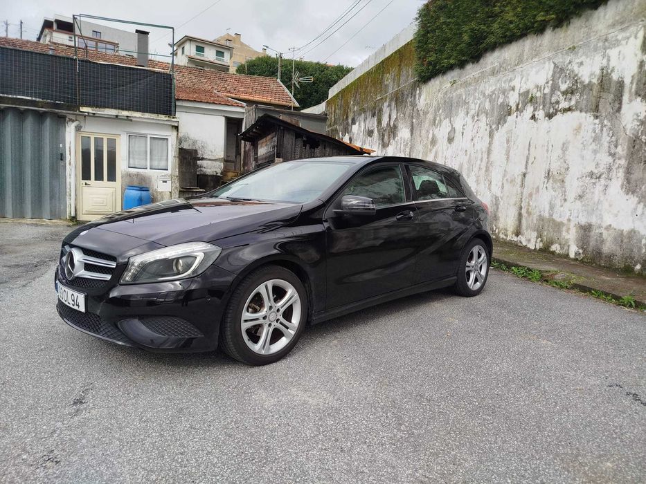 Mercedes A180D Nacional 83.000KM Possibilidade Financiamento