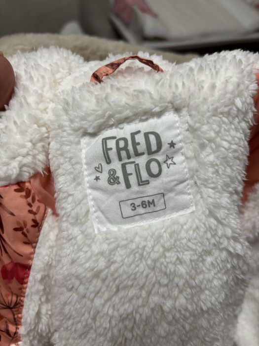 Продам дитячу куртку