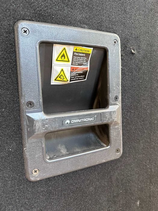 Subwoofer Estradowy Omniatronic 18 cali