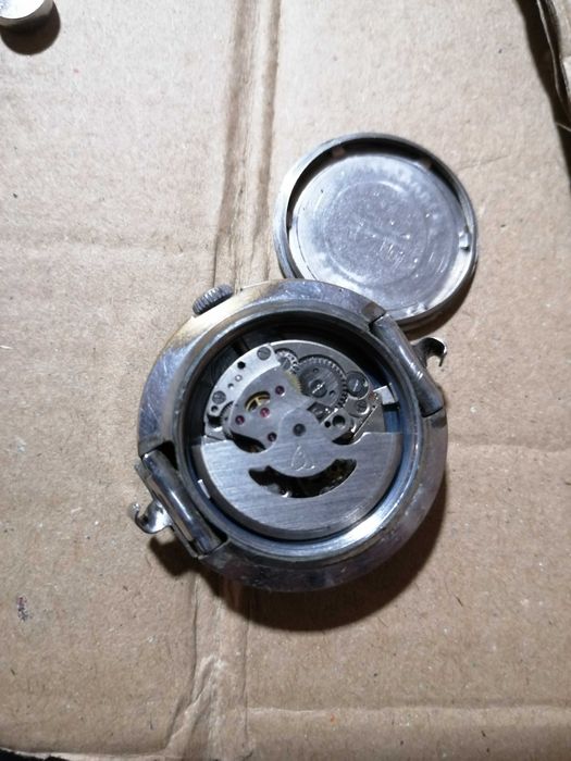 Часи ссср заря 30 камней