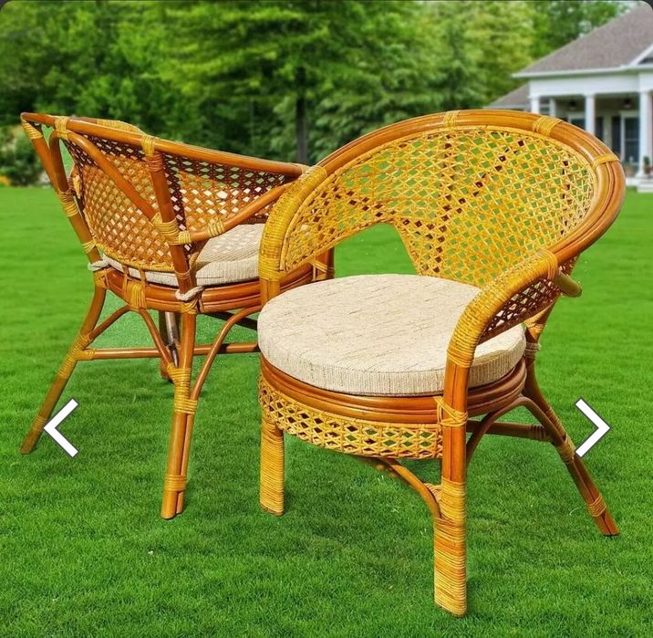 Продаю 2 кресла и столик ротанг