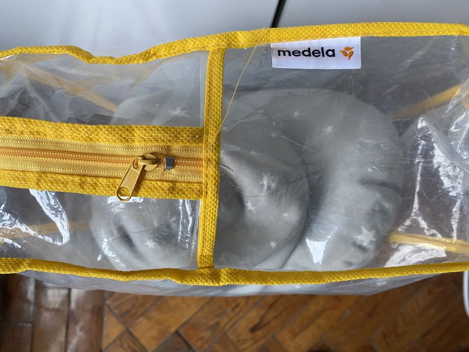 Almofada de amamentação medela