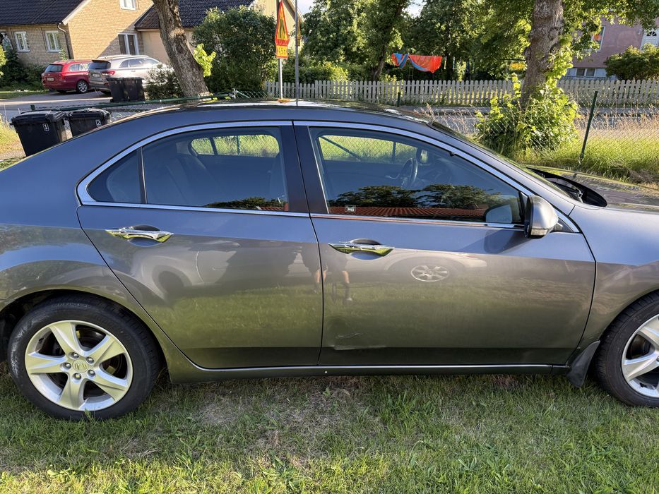 Honda Accord 8   2.0 benzyna automat
