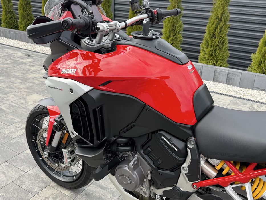 Ducati multistrada v4s 2022
