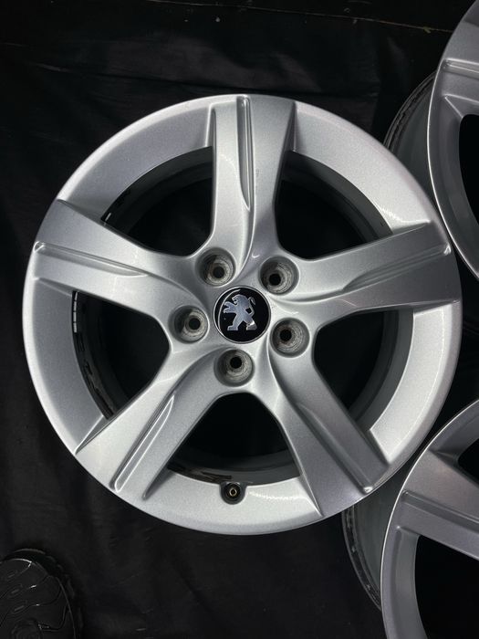 Диски R16 5x108 Et46 7J. Peugeot 3008 5008 308 407 408 508 605 Rifter