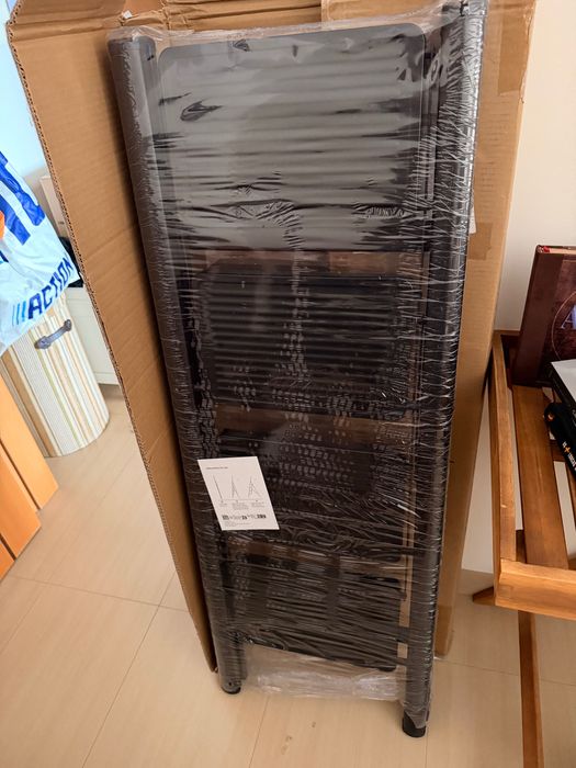 Escada aluminio preta nova 4 degrau
