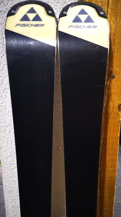 Narty Fischer Progressor 9+ dł.165 cm z wiązaniem