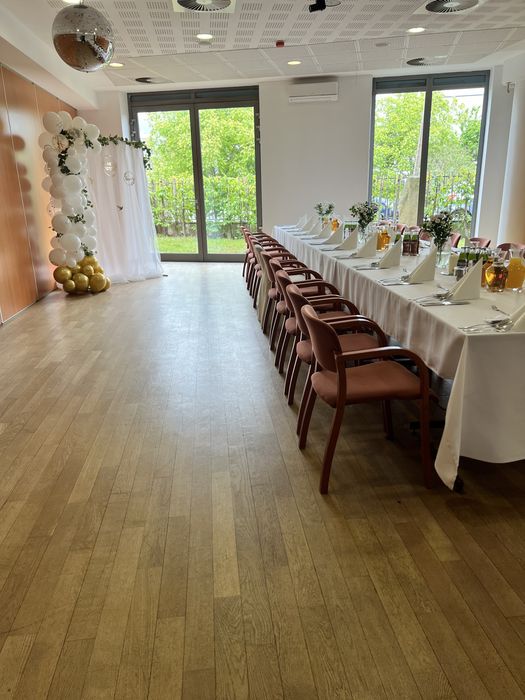 Sala na/Konferencje,Ewenty Imieniny,Urodziny /1000zl