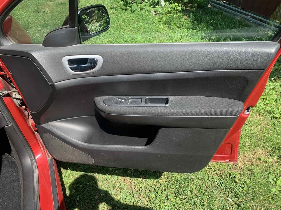 Peugeot 307 продаж