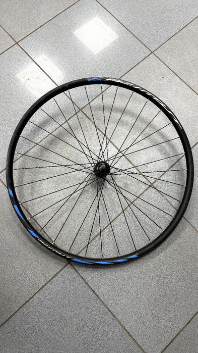 Колесо велосипедное переднее 28-29"