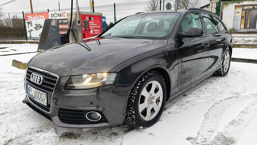 Audi A4 B8 2.0 TDI 140KM * Skóra * Klimatyzacja * Zadbany * Kombi