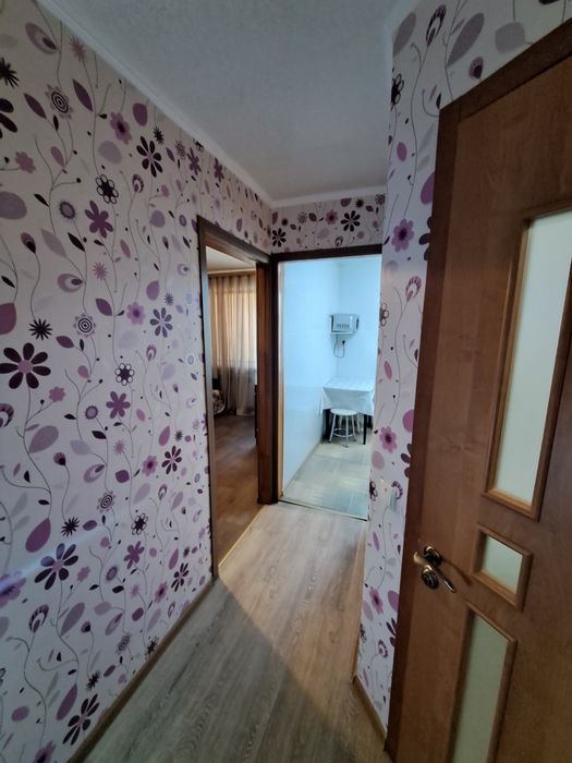 Квартира подобово. Ціна на фото 1300.  Новий рік все зайнято!