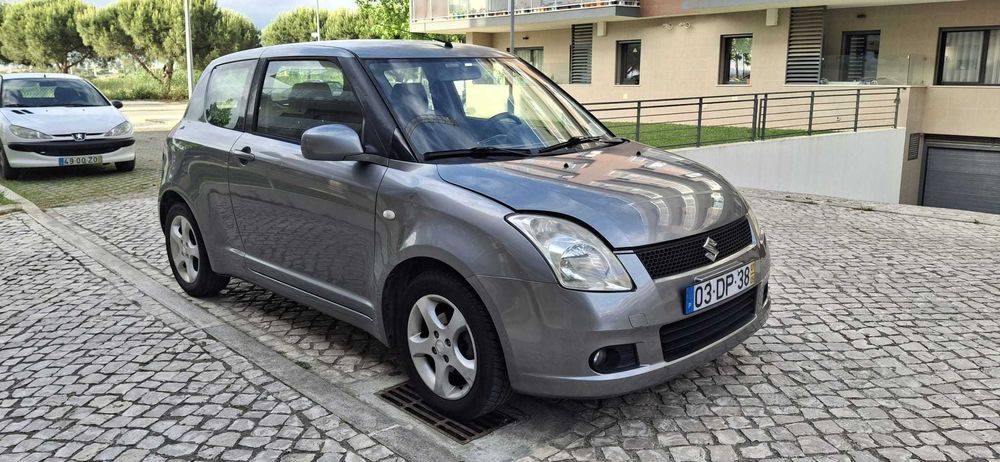 Suzuki Swift 1.3 DDiS GLX