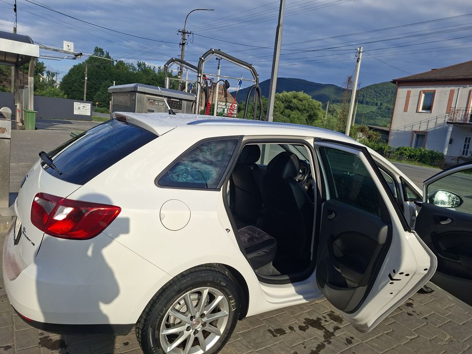 Автомобіль Seat Ibiza 1.2