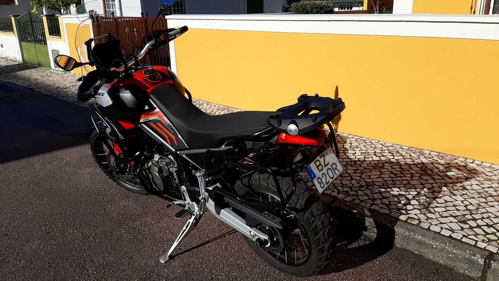 Aprilia Tuareg 660 Quickshift com Kit Malas