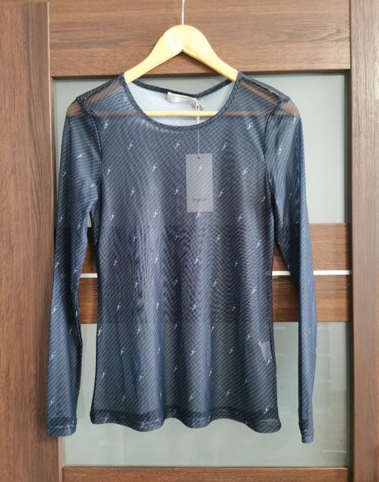 Nowa bluzka z siateczki