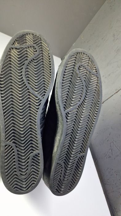 Adidas розмір 44 2/3