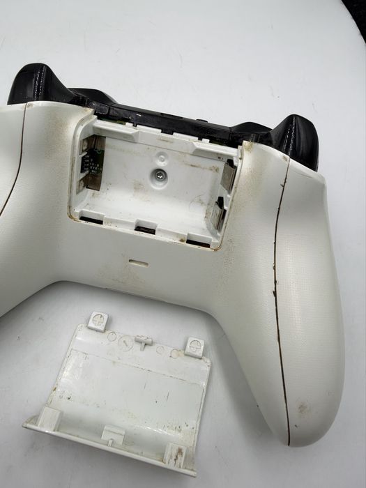 Oryginalny pad xbox one biały