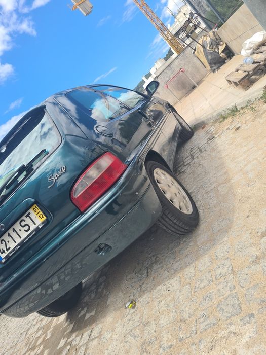 OPORTUNIDADE  Saxo 1.5 2001