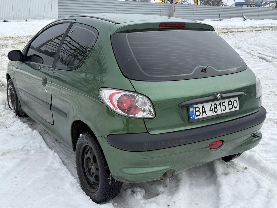Peugeot 206 1.9дизель 2000року
