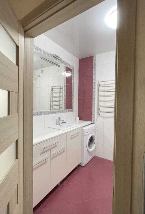 В продаже 1 к. квартира 50м2 в ЖК Любови Малой, евроремонт   SM