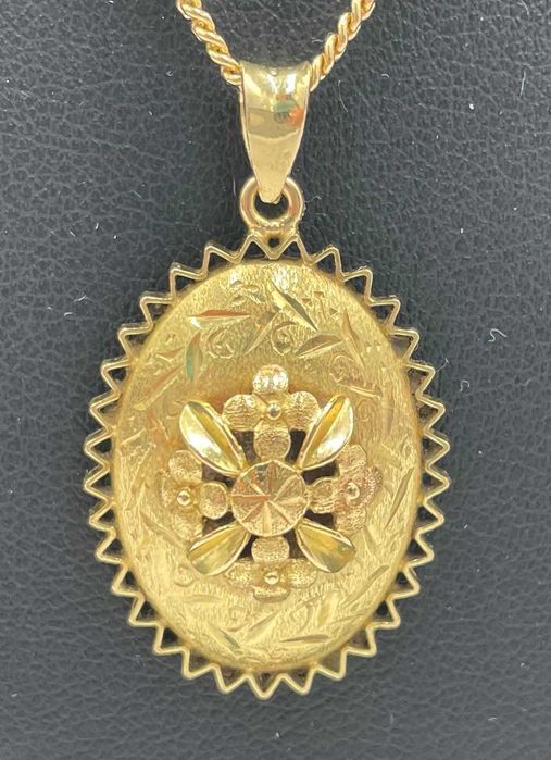 Złota zawieszka 18kt (750) 4,05 gram