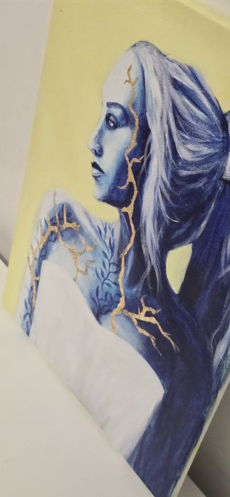 Obraz niebieski kobieta kintsugi  30x40cm portret abstrakcja
