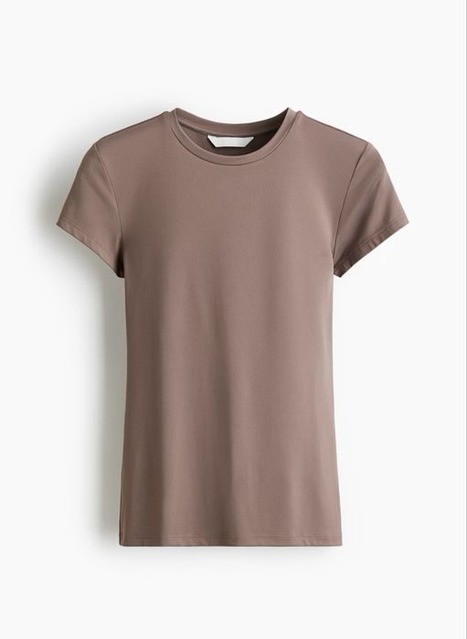 Футболка з мікрофібри H&M у стилі skims