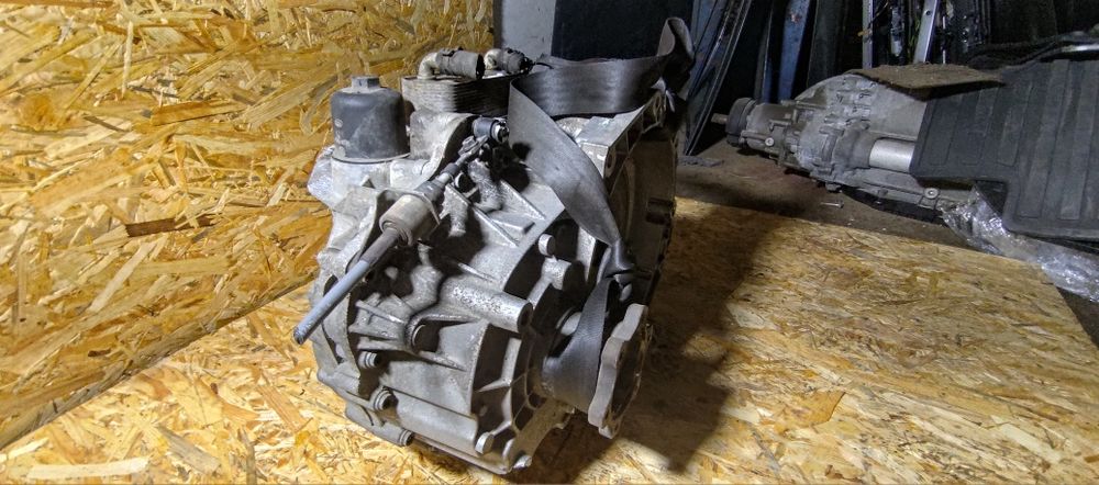 АКПП коробка автомат dsg dq250 2.0tdi touaran Passat b6 тауран hjp