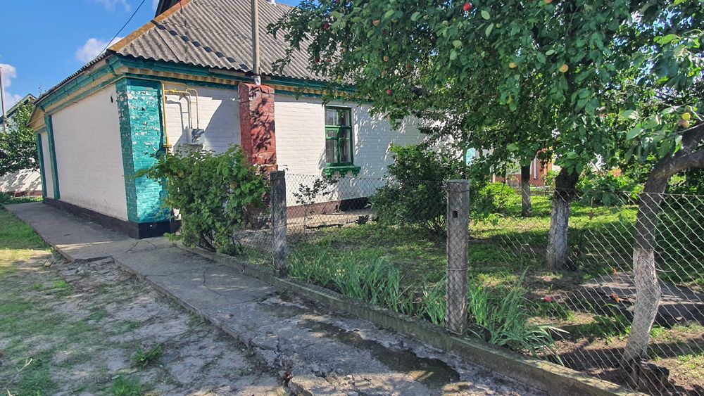 Продається будинок в с.Фурси