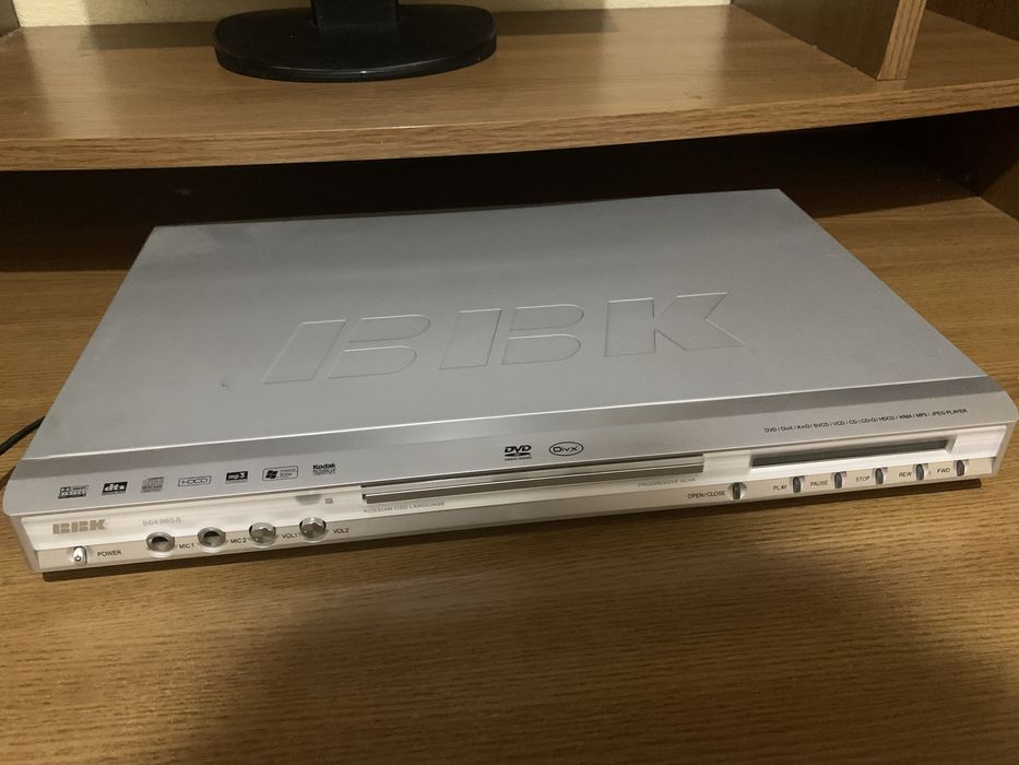 Двд проигрыватель