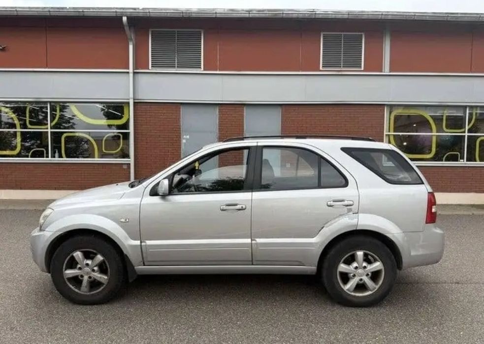 Продам Kia Sorento 2.5 CRDI AWD