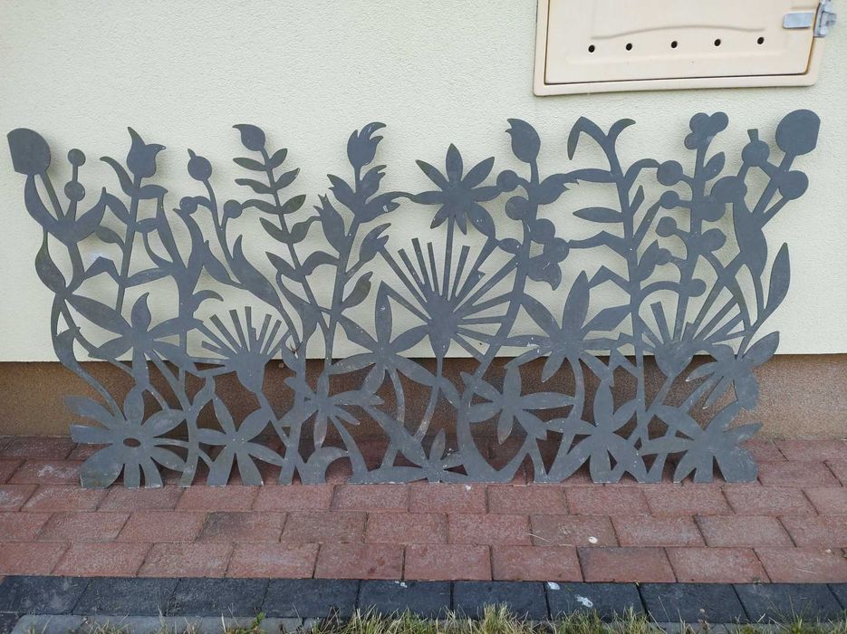7,5mb barierki (balustrady) wycinanej laserowo w ciekawy roślinny wzór