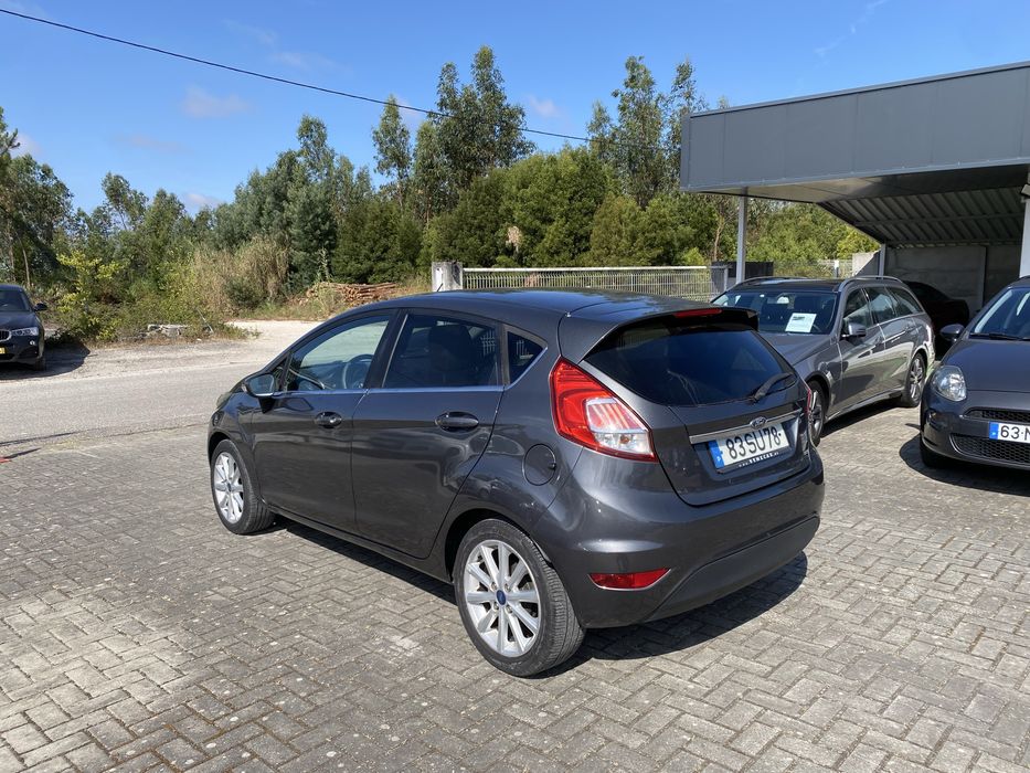 Ford Fiesta — fotografia 7