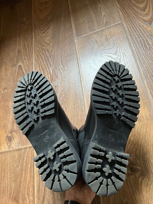 Жіночі челсі Geox Iridea