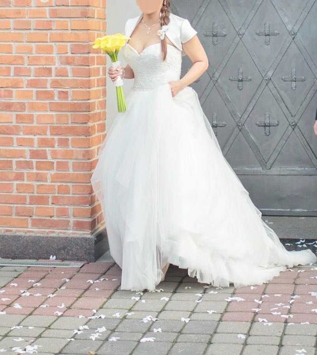 Suknia ślubna biała