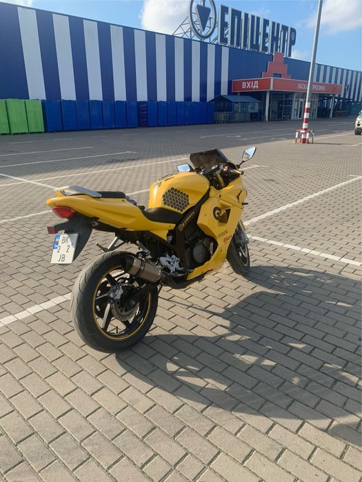 Hyosung GT250R 2006р
