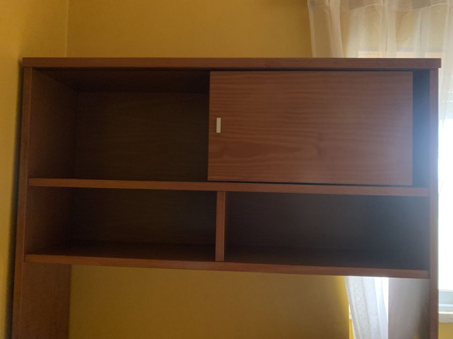 Large Desk, Like New64738772647170121