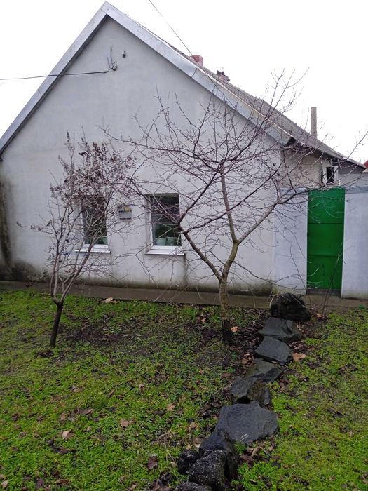 Будинок біля автовокзалу