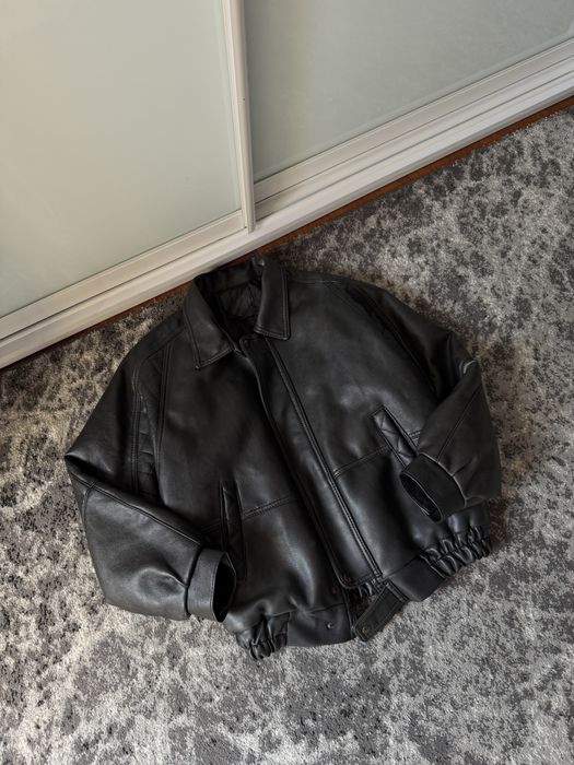 Вінтажний шкіряний бомбер