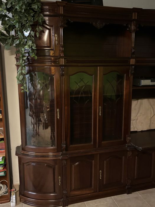 Movel de sala e bar em madeira maçiça