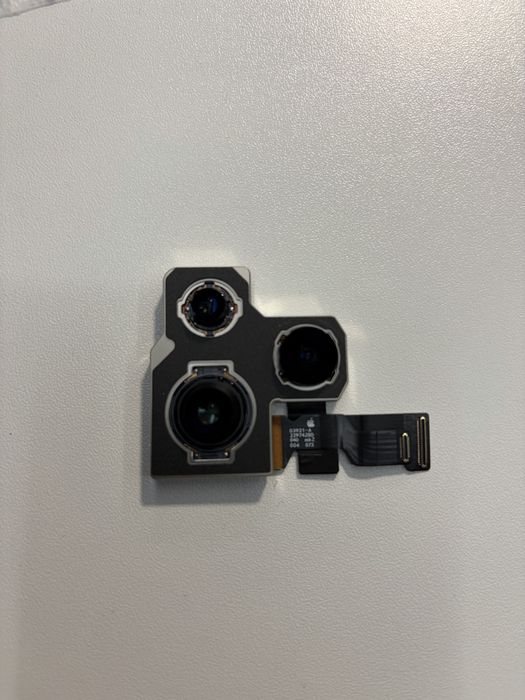 Основний модуль камери iPhone 14 Pro Max