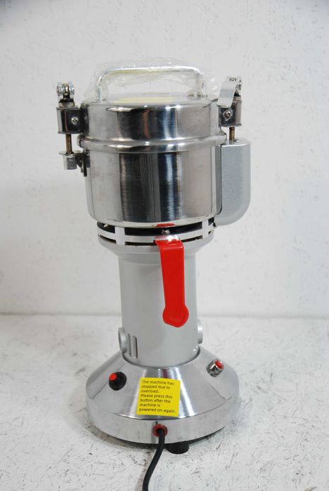 Młynek do zbóż , przypraw ,kawy